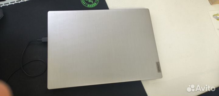 Продаю ноутбук Lenovo IdeaPad 3 14IIL05
