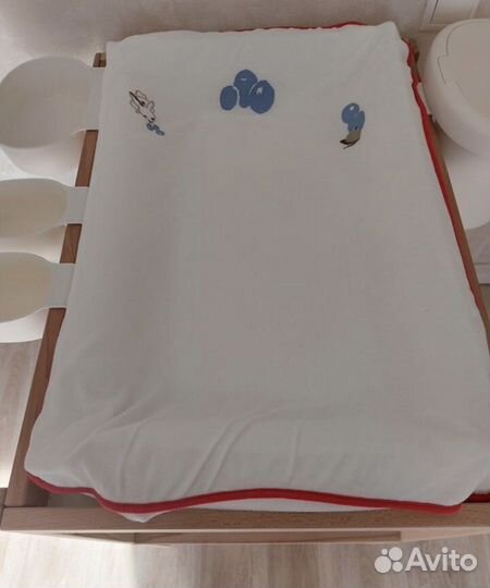 Перенальный стол IKEA