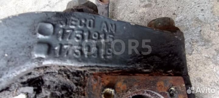 Цапфа передняя лев. DAF XF 105 2010 1731915