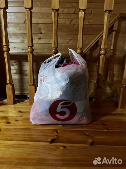 Одежда на девочку, 5-6 лет, плечики