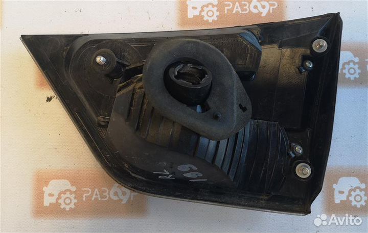 Фонарь задний левый Mitsubishi Outlander CW4W 4B12