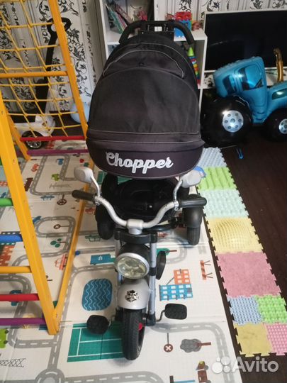 Трехколесный велосипед