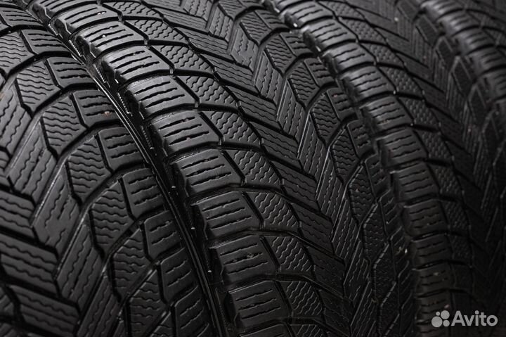 Michelin X-Ice Snow 255/45 R19 104H