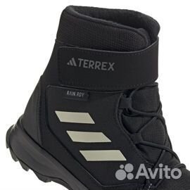 Ботинки Adidas Terrex новые зимние 35,38 и 40 р