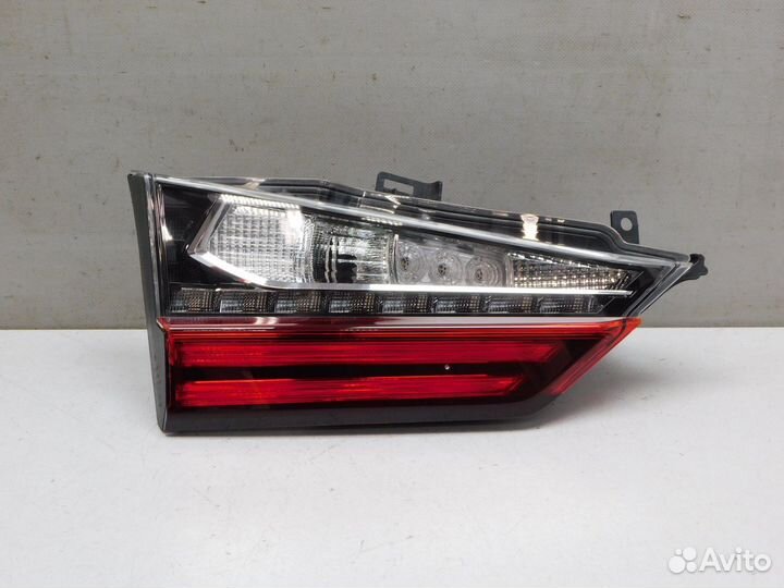Фонарь задний внутренний левый Lexus RX200t/RX300