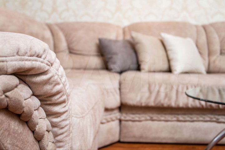 2-к. квартира, 50 м², 1/9 эт.