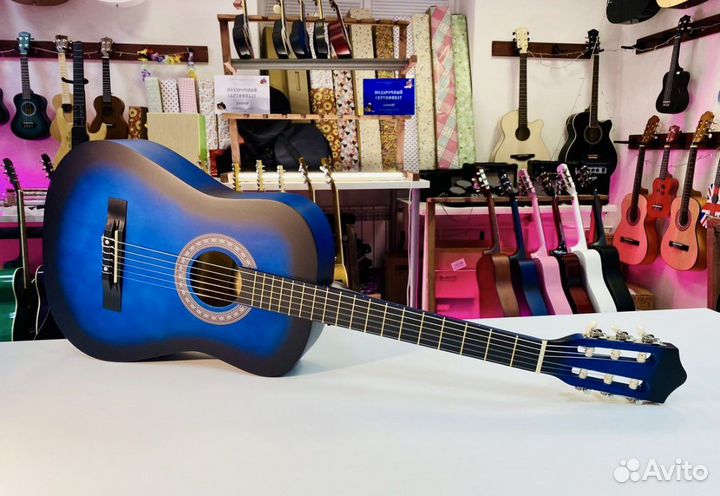 Классическая гитара Belucci + чехол