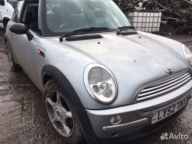 Разбор на запчасти Mini Cooper (R50 / 53)