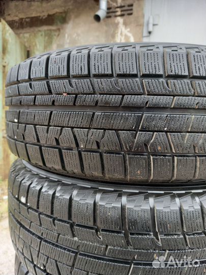 Yokohama Ice Guard IG50+ 215/60 R16 95Q