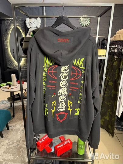 Худи vetements restricted Шоурум