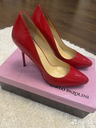 Туыли женские Carlo Pazolini 38 размер красные