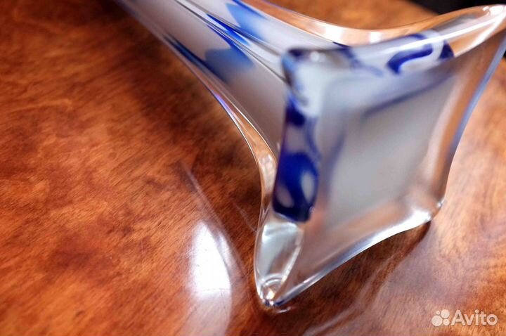 Ваза (цветное стекло)