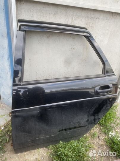 Дверь задняя левая priora