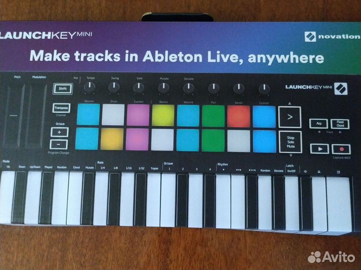 Midi-клавиатура Novation Launchkey Mini MK3