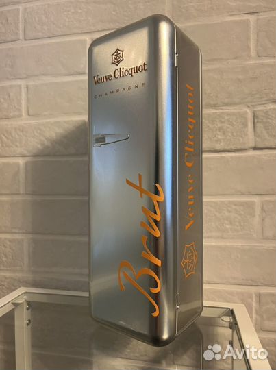 Коробки из под шампанского