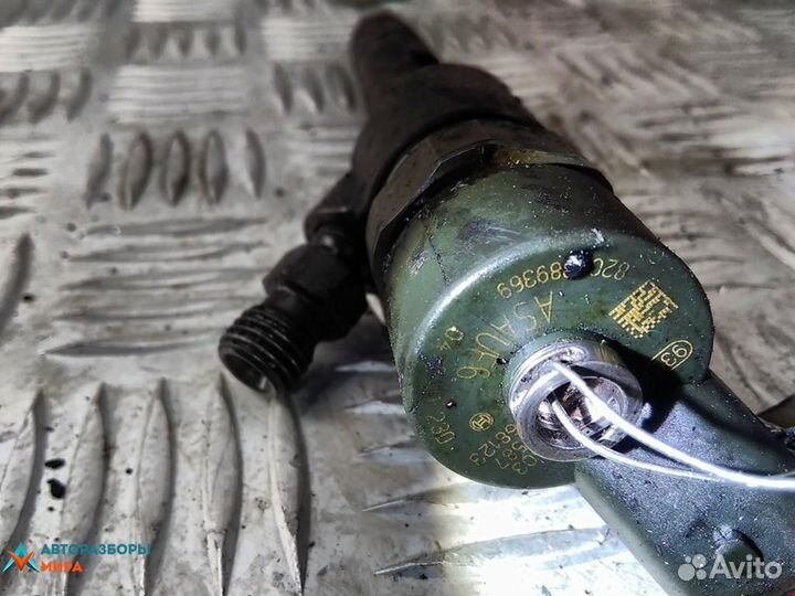 Форсунка Renault Scenic 2 2006 8200389369