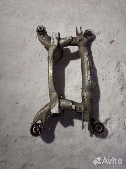 Задний подрамник, балка бмв е39 седан