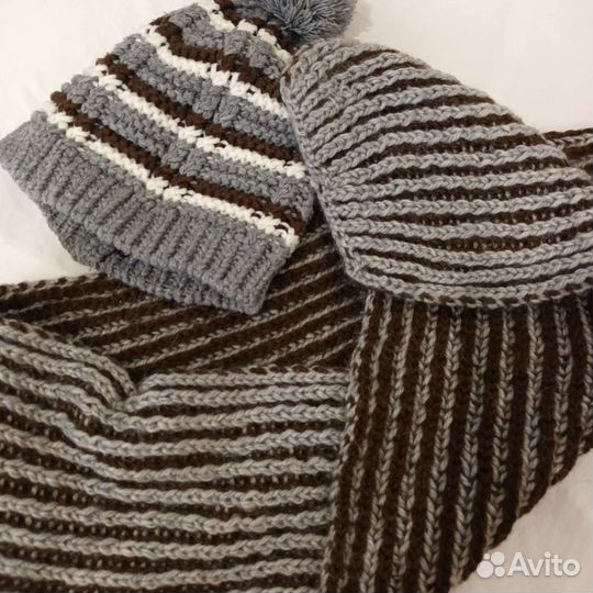 Комплект шапка и шарф