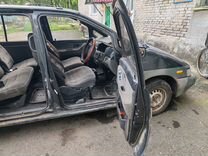 Nissan Prairie 2.0 AT, 1989, 211 689 км, с пробегом, цена 140 000 руб.