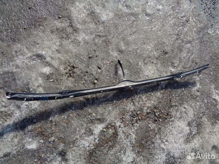 Усилитель бампера Toyota Caldina ST195 3S-GE