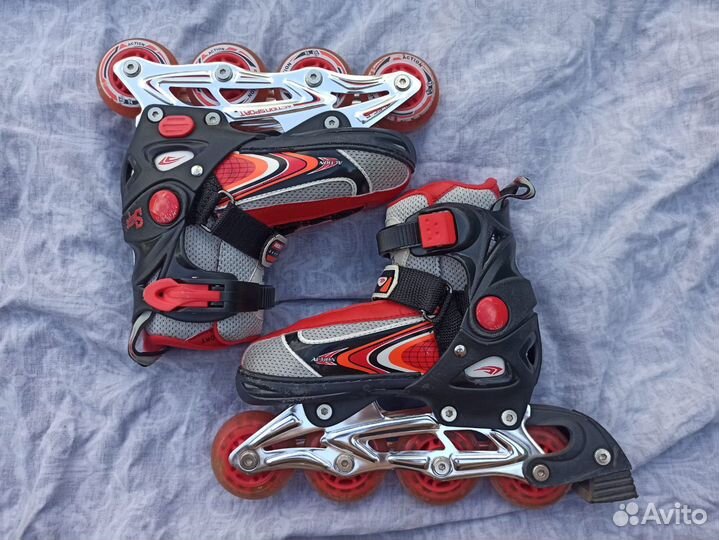 Ролики раздвижные размер 29-31