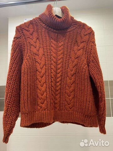 Свитер