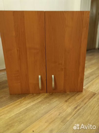 Полка навесная кухонная