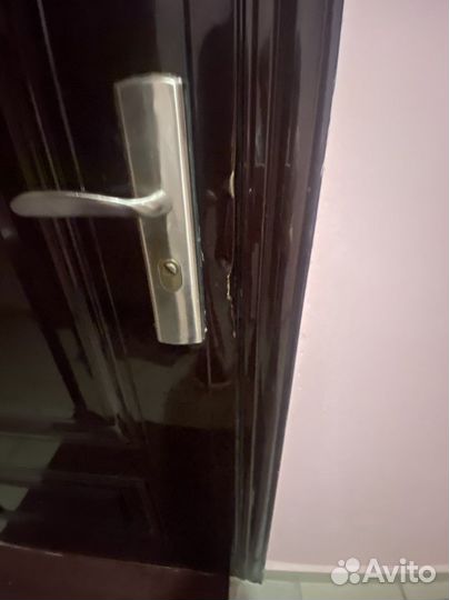 Дверь входная металлическая