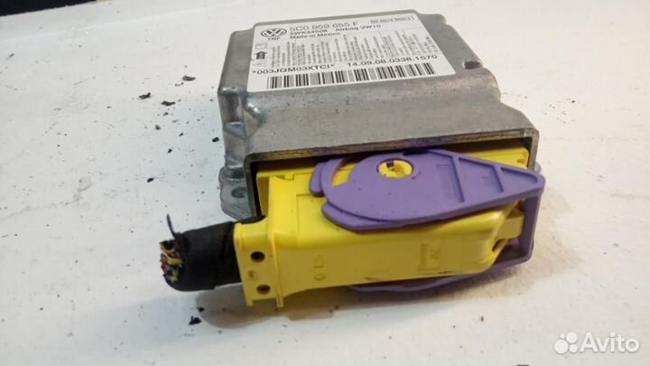 Блок управления подушками безопасности Volkswagen