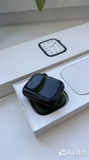 Часы apple watch 7 45 mm green