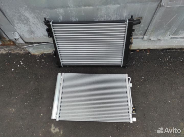 Радиатор основной и кондиционера на Ford Focus 3