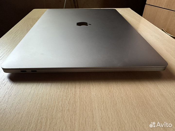 Macbook Pro 16(2019), 1Tb, i9 2.3Ghz, 32Gb, 4Gb