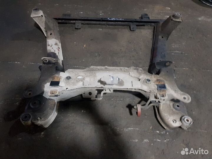 Подрамник Ford Mondeo 3