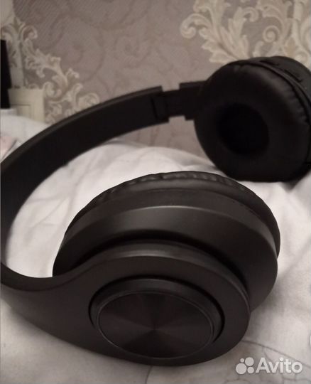 Беспроводные наушники