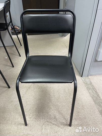 Стул офисный