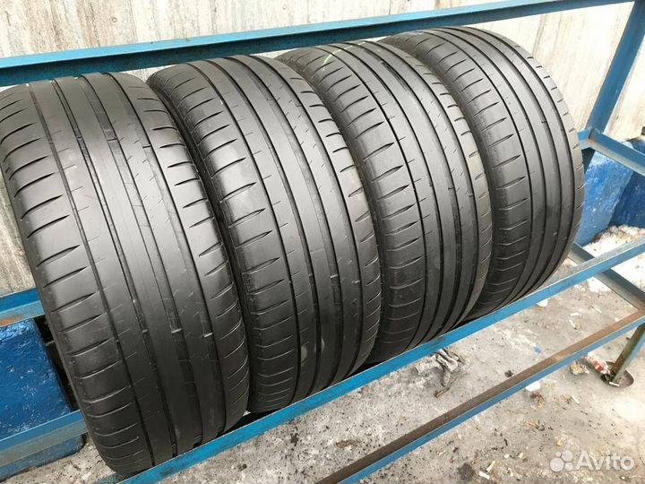 Michelin Pilot Sport 4 255/45 R20