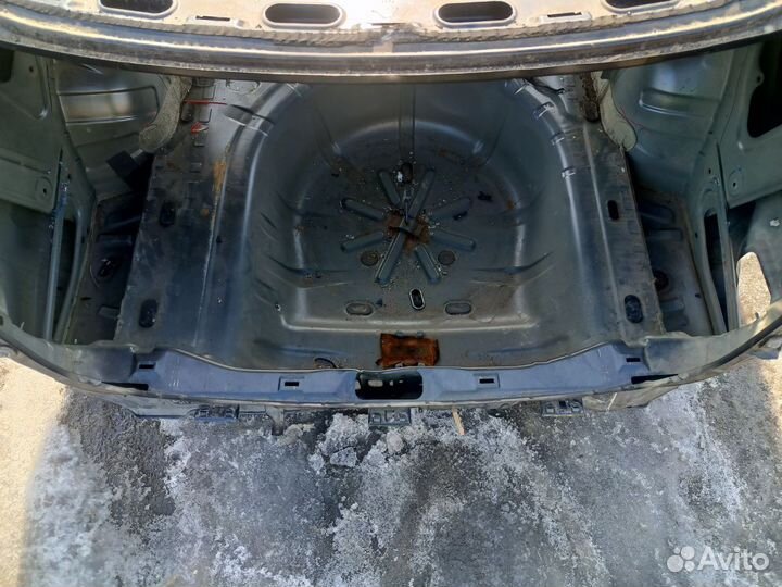 Задняя панель кузова nissan almera G15