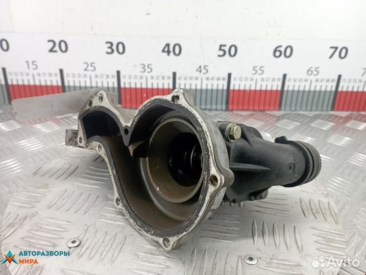 Корпус термостата Volkswagen Golf 3 1996