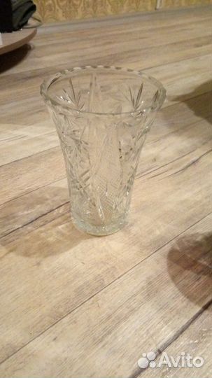 Хрустальная ваза