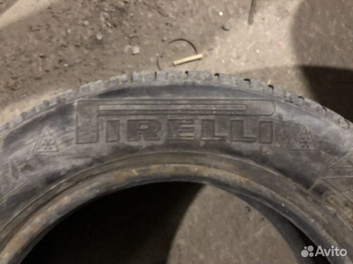 Pirelli Winter Snowsport 205/60 R15