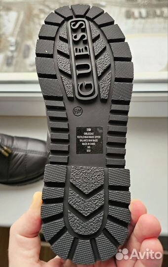 Ботинки женские Guess GW Leeda2