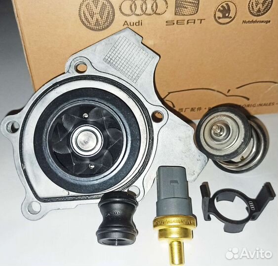 Насос помпа алюминиевая в сборе VAG1.8,2.0tsi,tfsi