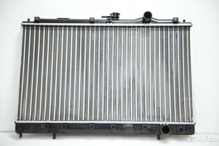 Радиатор Nissan (Ниссан)
