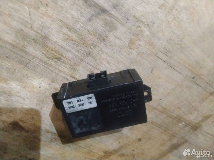 Блок управления Audi A8 D2/4D 1998 4B0953234