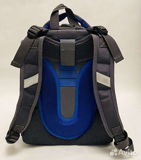 Рюкзак школьный