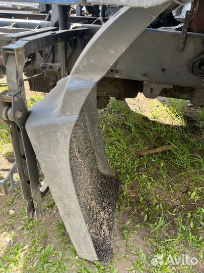 Крыло правое Volvo FH12 D12D420 2005