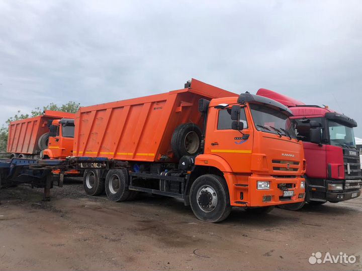 Водитель самосвала категории с