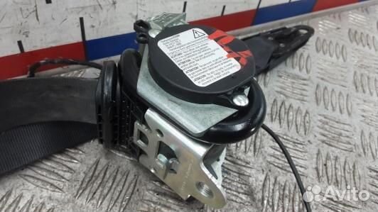 Ремень безопасности с пиропатроном сиденья передне