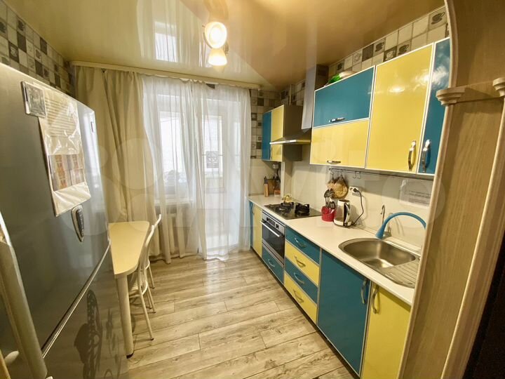 3-к. квартира, 67 м², 3/4 эт.