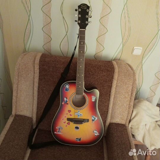 Акустическая гитара leoton